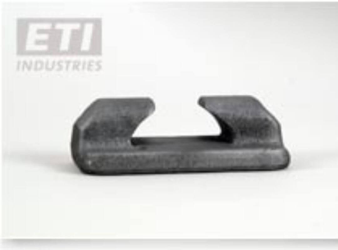 Aufschweißbare Rippen für Rippenspurplatten im Gleisbau von ETI Industries