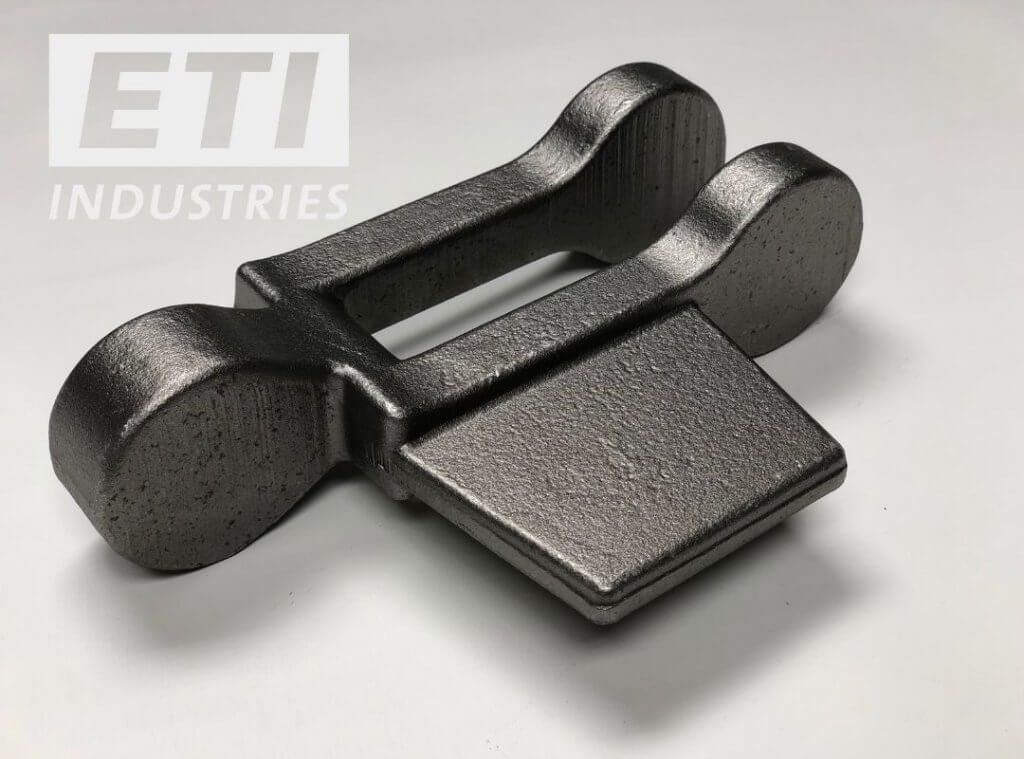 Chain segments and chain links for conveyer systems, from ETI Industries, drop-forged