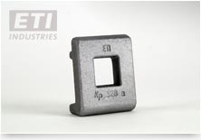 Klemmplatte Kp 328 A fuer den Gleisoberbau von ETI Industries - Assortiment de plaques de serrage